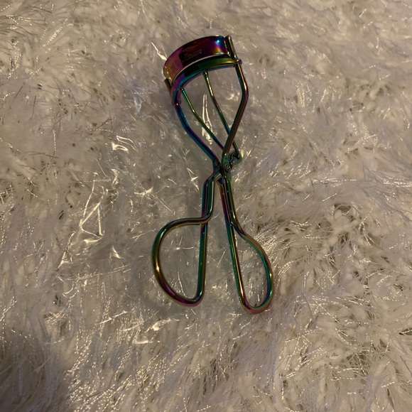 Pur Pro Eyelash Curler Oil Slick/ Metallic New! - Picture 2 of 2
